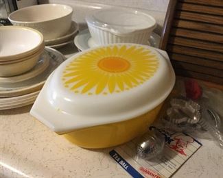 PYREX AND FIRE KING CASSEROLE DISHES