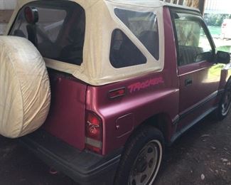 1989 GEO TRACKER, GOOD RUNNING CONDITION