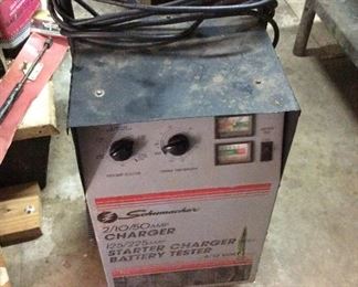 SCHUMACHER BATTERY CHARGER