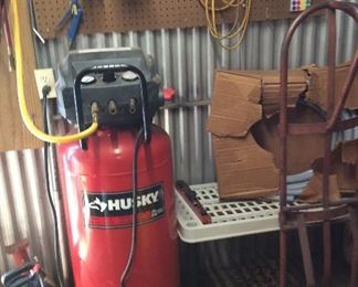 HUSKY AIR COMPRESSOR