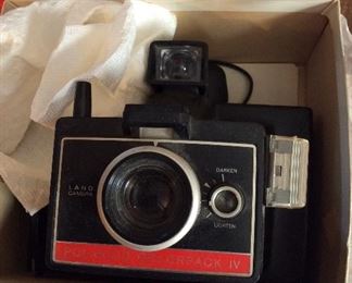 VINTAGE LANG CAMERA