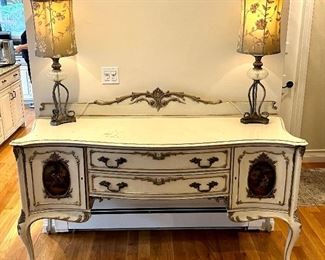 French Provincial Server 