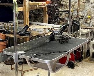 Dog Grooming Table