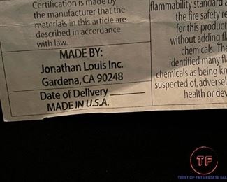 JONATHAN LOUIS Sectional Sofa