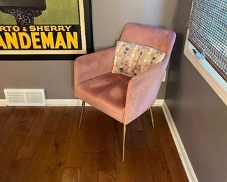 INSPIRED HOME Armchair