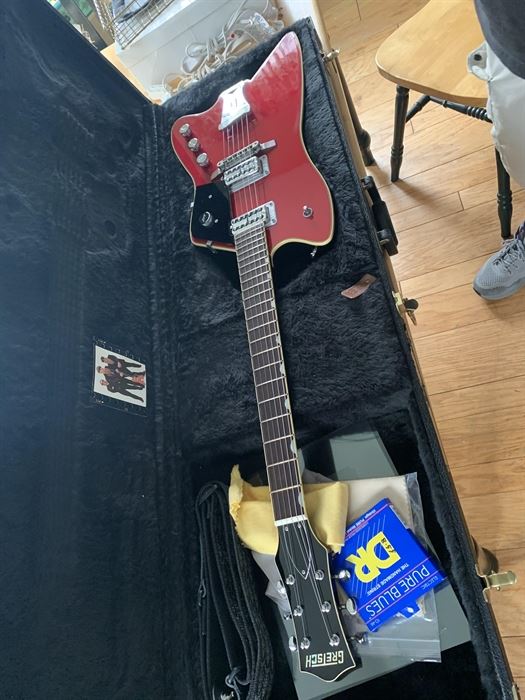 Great sale in Hawthorne New Jersey all must go starts on 8/26/2022