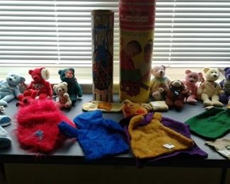 VINTAGE TOYS AND HAND PUPPETS