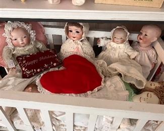 Antique German dolls, Byelo baby