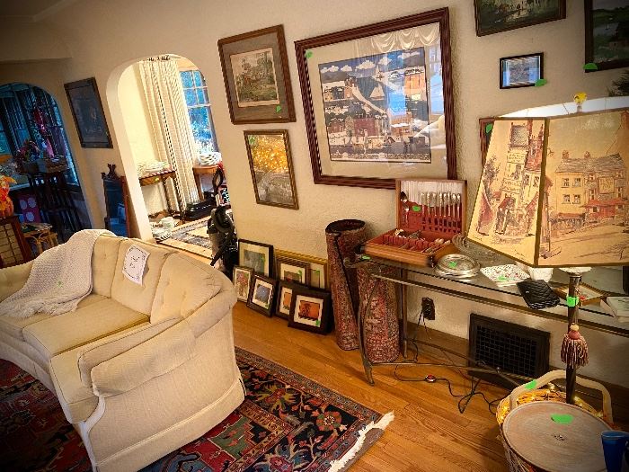 Early Bird Estate Sale in South Milwaukee, WI starts on 8/26/2022