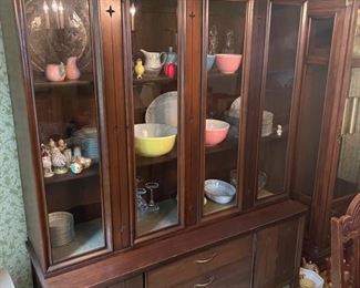 Broyhill Saga Walnut China Cabinet Sideboard Buffet and Hutch