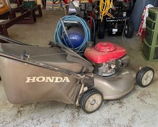 Honda GCV160 push mower