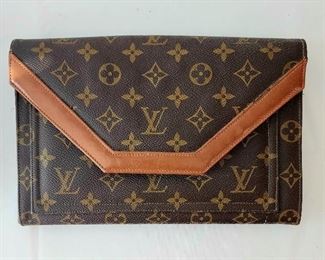 1980s Louis Vuitton clutch