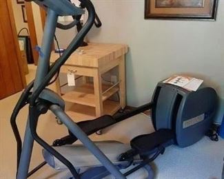 Precor EFX5.19 Eliptical Fitness Cross Trainer
