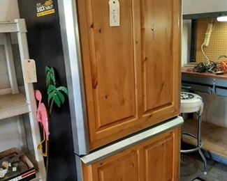 Older Refrigerator, Works Good