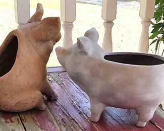 Another 2 Little Pigs