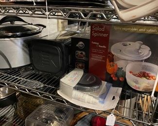 Small kitchen appliances, CD/DVD cleaning kit