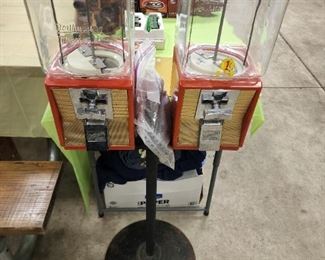 Vintage Gumball Machine with a variety of plates and the key