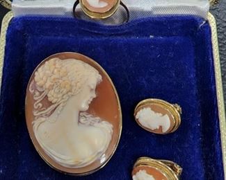 Cameo Brooch, Ring, and Earrings Set in 18K Gold, Marked 750