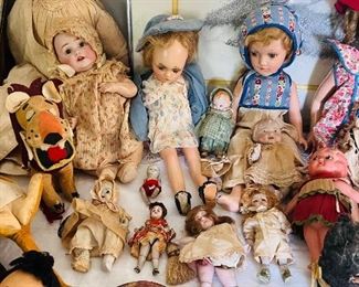 Many German baby dolls.