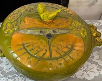 Pacific Stoneware Cat B Welsh Vintage Pot Cover Bowl Dish.