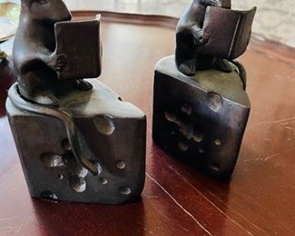 Vintage mice  bookends.