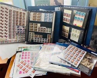 Tons of collectible stamps 