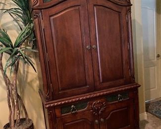 Armoire $300