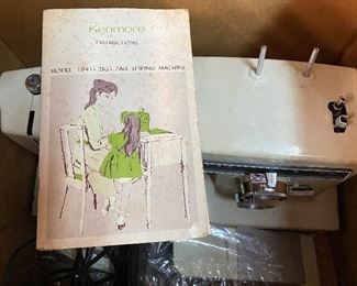 Kenmore Zig Zag Sewing Machine