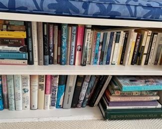 Sample of HUNDREDS of Hardback & Paperback Books - Children, Teen & Adults.