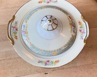 Noritake - Creamer & Sugar Set. Photo 4 of 4.