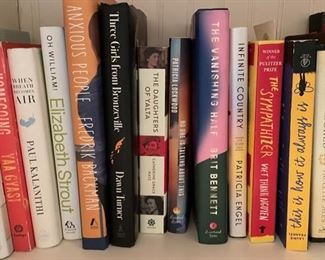 Sample of HUNDREDS of Hardback & Paperback Books - Children, Teen & Adults.