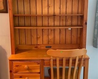 Lexington Furniture Two-Piece Oak Desk with Optional Bookshelf. Measures 78" H. Same desk is available in White, too!