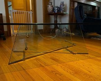 Vintage Piero Chiesa for Fontana Arte Brass & Glass Cocktail Table. Measures 49" W x 24" D x 17.5" H. Photo 4 of 4.