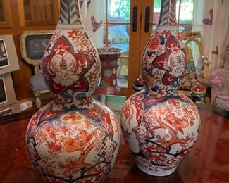 Pair of Antique Asian Imari "Double Gourd" Vases. Each Measures 16.5" H x 6.5" D at Widest Point. Photo 2 of 3.