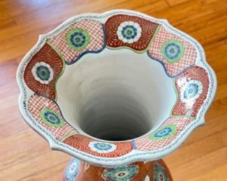 Extra Large Asian Dragon Urn Vase. Measures 28" H with 14" Opening. Photo 4 of 5.