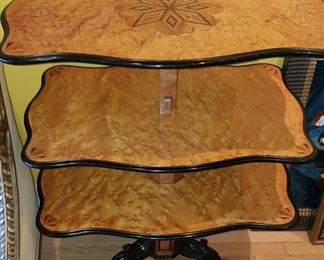 Continental Aesthetic Movement Burlwood & Parcel Ebonized Etagere. Telescoping Tiers, Diamond Inlay & Molded Edges. Measures 31" H x 28.75" W x 19.25" D when Collapsed.