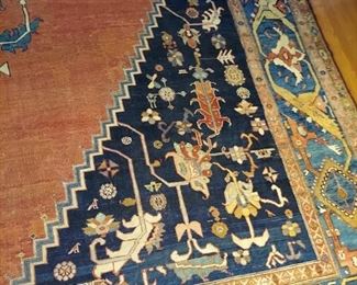Vintage Serapi Heriz Rug. Measures 11' x 14' Photo 3 of 8.