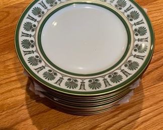 Richard Ginori "Pittoria" Ercolano Green & Gold 5-Piece Place Set - Dinner, Salad, Bread & Butter, Fruit Dishes and Tea or Coffee Cups. Complete service for 12. Photo 1 of 4.