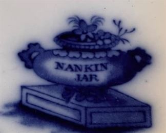 Nankin Jar. Set of 8 Flow Blue Dinner Plates. Photo 2 of 3.