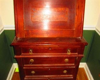 Mid 19th centyr mahogany drop-top desk