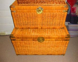 VTG wicker storage chests and tray
