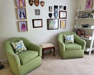 Queen Anne leg stool, 2 swivel green chairs