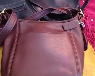 VINTAGE AUTHENTIC COACH