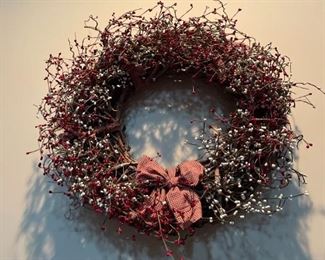 . . . one of lots of great wreaths