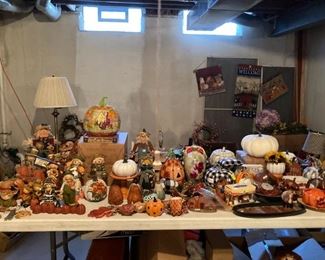 . . . Halloweens turn!! Jim Shore and more!!