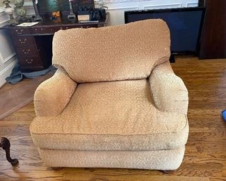 chair matches sofa and ottoman