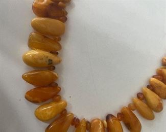 Vintage natural egg yolk amber necklace