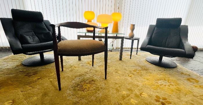 Authentic Mid-Century designed home loaded with fine art, designer mid-century furniture and other fine home decor!