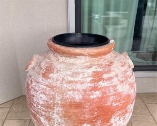 Large planter