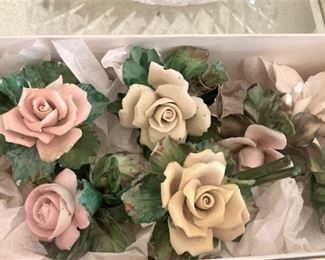 Porcelain place card holders